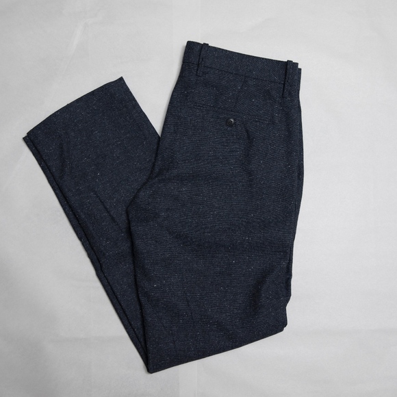 GAP Tailored Khakis - Picture 1 of 3